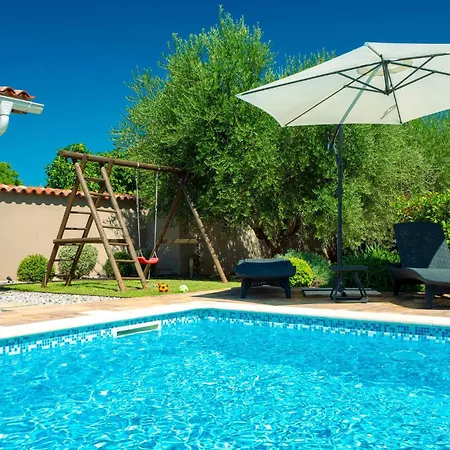 3 Bedroom Gorgeous In *