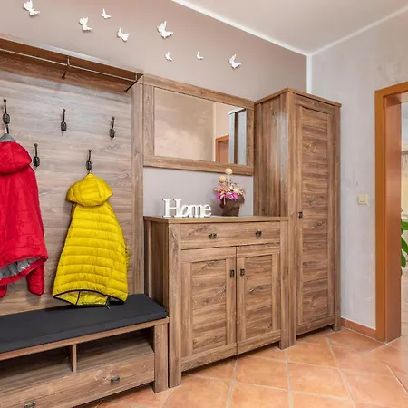 3 Bedroom Gorgeous In *