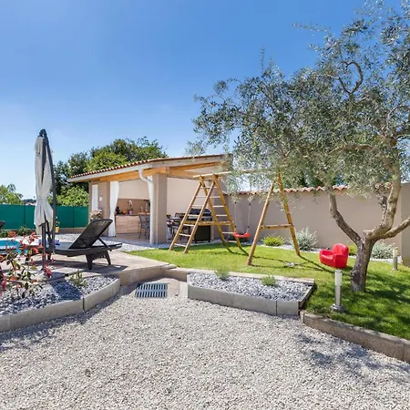 Stunning In With Wifi Apartament *