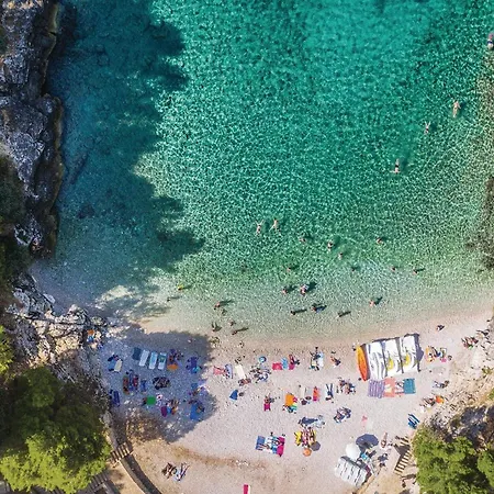 3 Bedroom Gorgeous In Lejlighed *