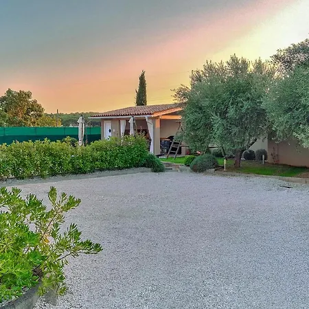 Lejlighed 3 Bedroom Gorgeous In