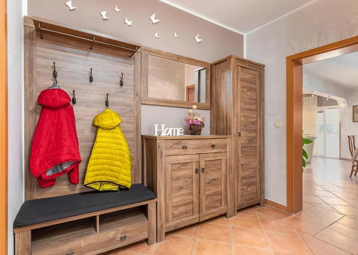 3 Bedroom Gorgeous In *