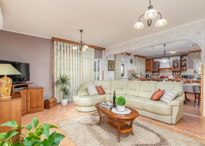 3 Bedroom Gorgeous In Apartmán
