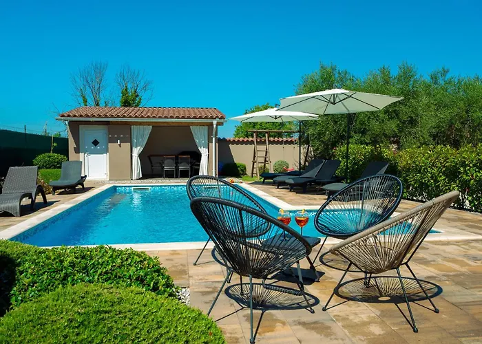 3 Bedroom Gorgeous In *