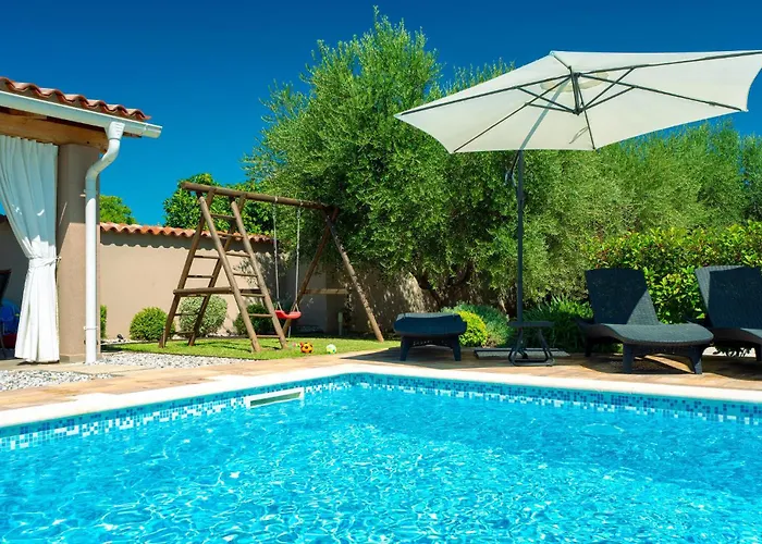 3 Bedroom Gorgeous In *